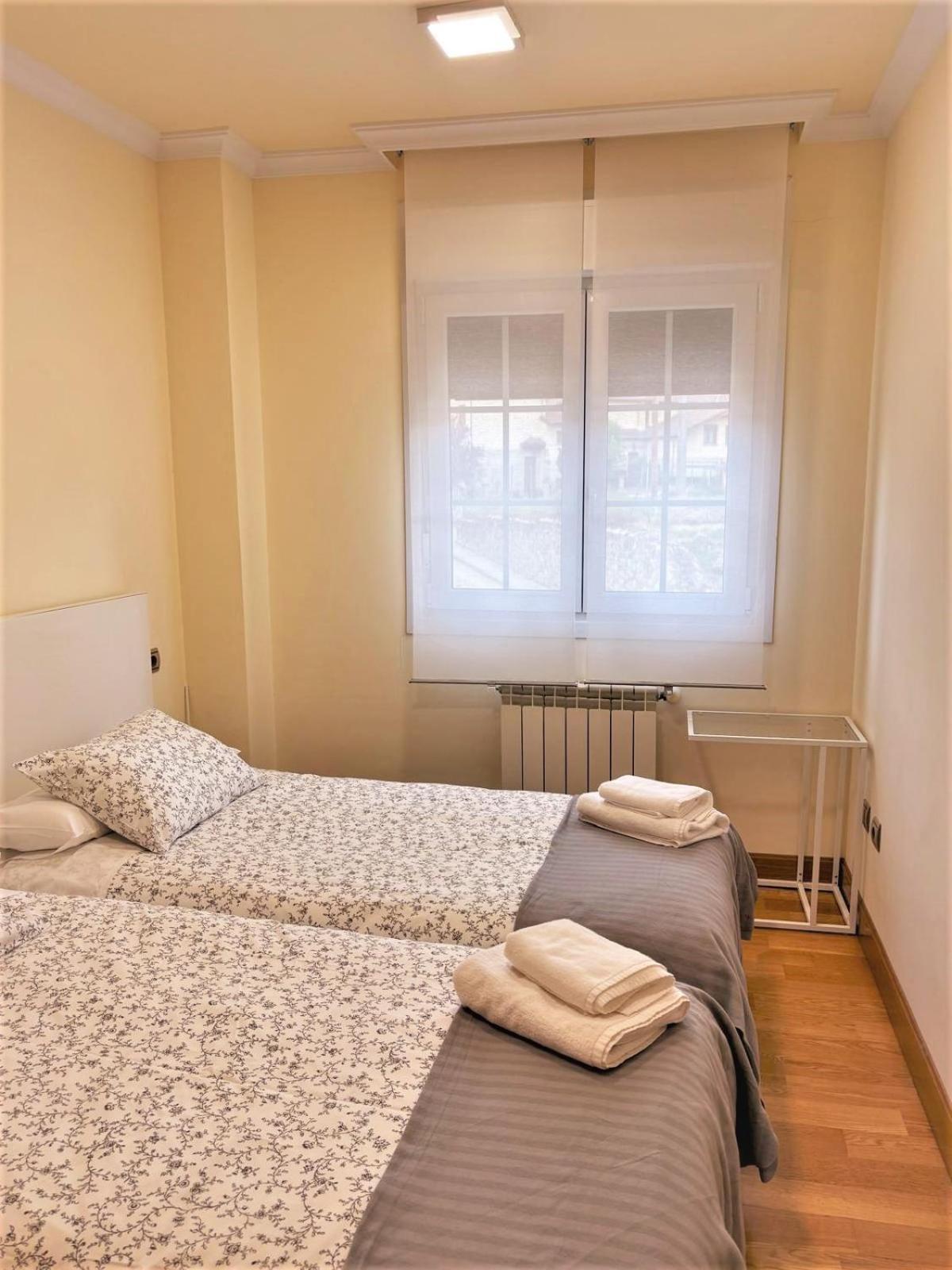 Apartamentos Del Pisuerga Cervera De Pisuerga Luaran gambar